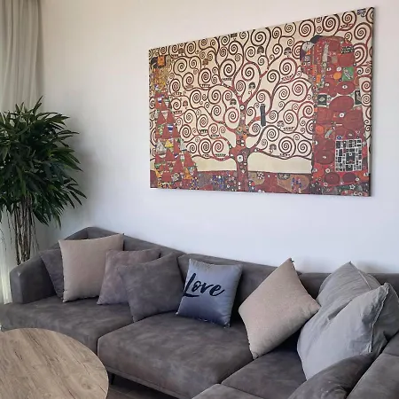 Dom wakacyjny Exclusive Seafront Bungalow In An Exclusive Site