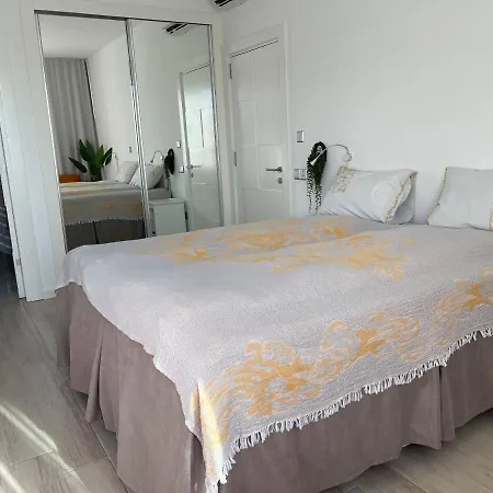 Exclusive Seafront Bungalow In An Exclusive Site Dom wakacyjny *