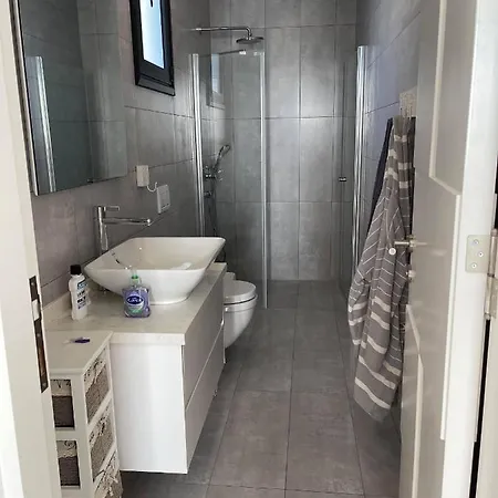 Exclusive Seafront Bungalow In An Exclusive Site Semesterbostad Kalogrea