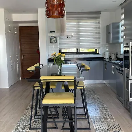 Exclusive Seafront Bungalow In An Exclusive Site * Kalogrea