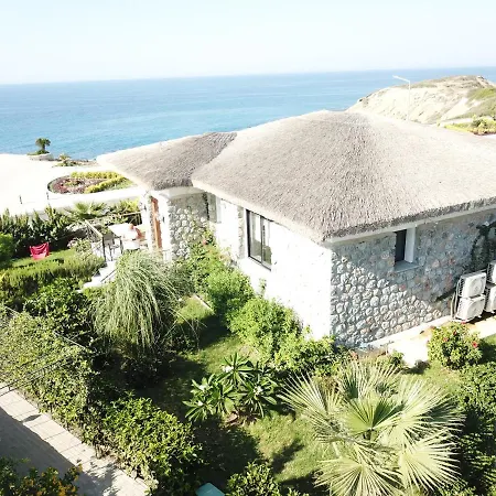 Exclusive Seafront Bungalow In An Exclusive Site * Kalogrea